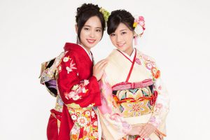 結婚式のお呼ばれ振袖