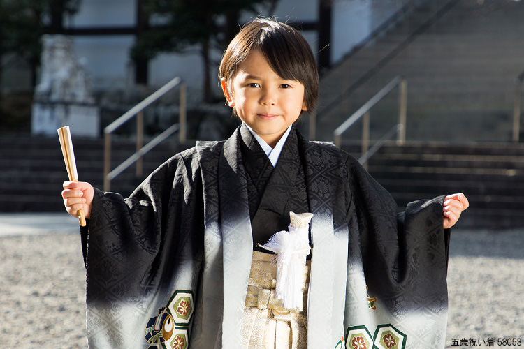 着物で祝う七五三。五歳に必要なものとは？ - 晴れ着の丸昌横浜店 ...