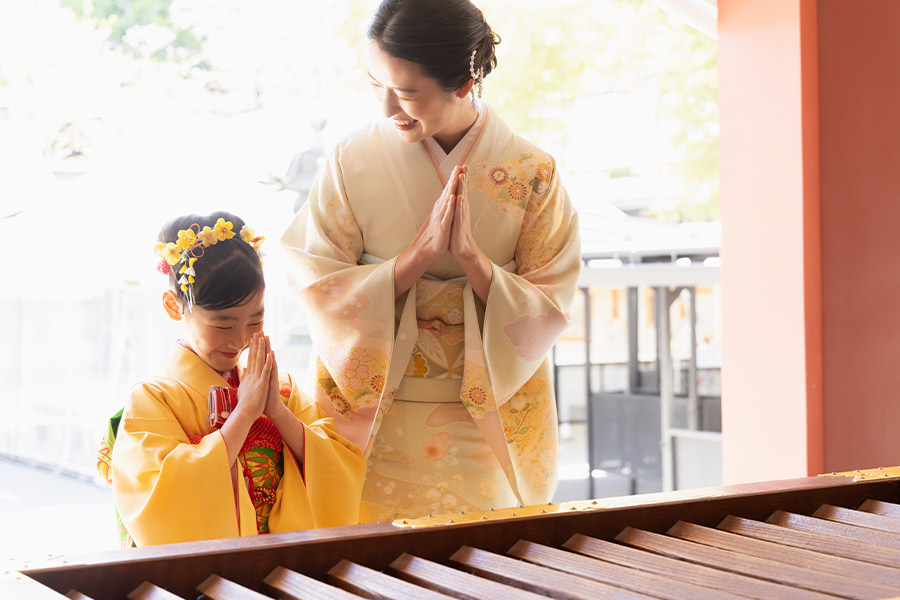 お子様の七五三、母親にふさわしい服装とは